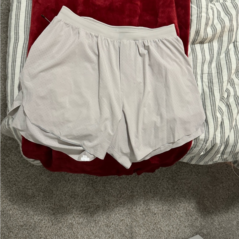 Lululemon Men’s Fast & Free shorts